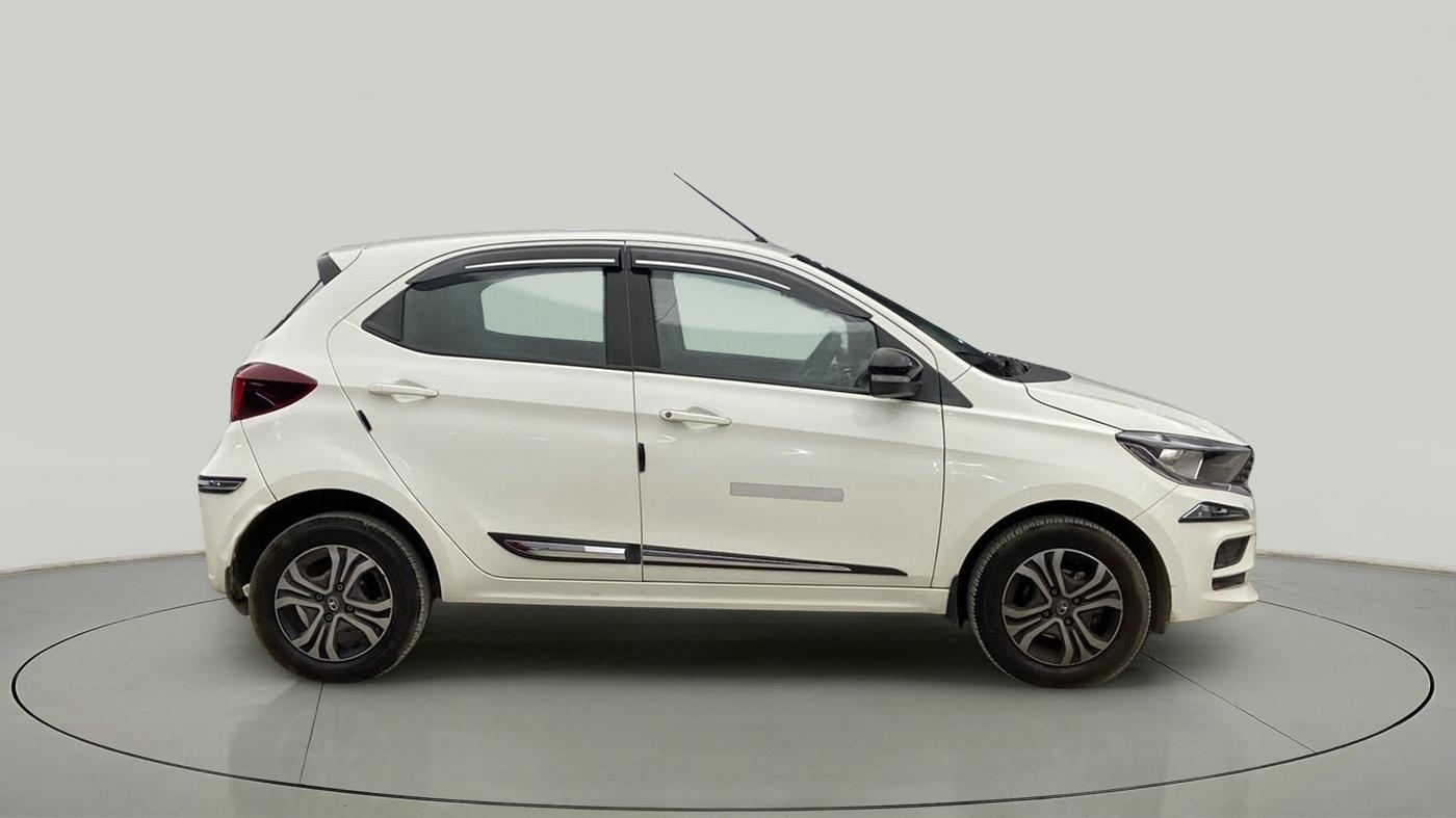 2022 Tata Tiago XT CNG, CNG, Manual, 19,440 km, Right Side View