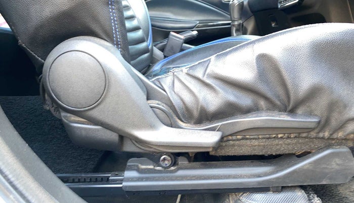 2022 Maruti Baleno ZETA PETROL 1.2, Petrol, Manual, 42,478 km, Driver Side Adjustment Panel