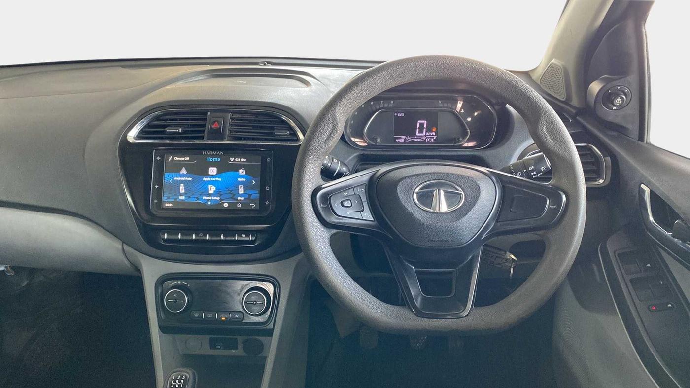 2020 Tata Tiago XZ PLUS PETROL, Petrol, Manual, 44,679 km, Steering Wheel Close Up