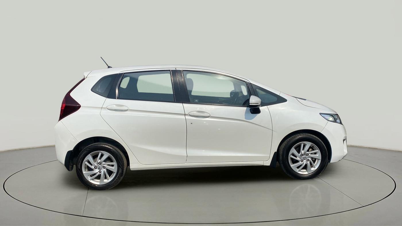 2016 Honda Jazz 1.2L I-VTEC V, Petrol, Manual, 46,670 km, Right Side