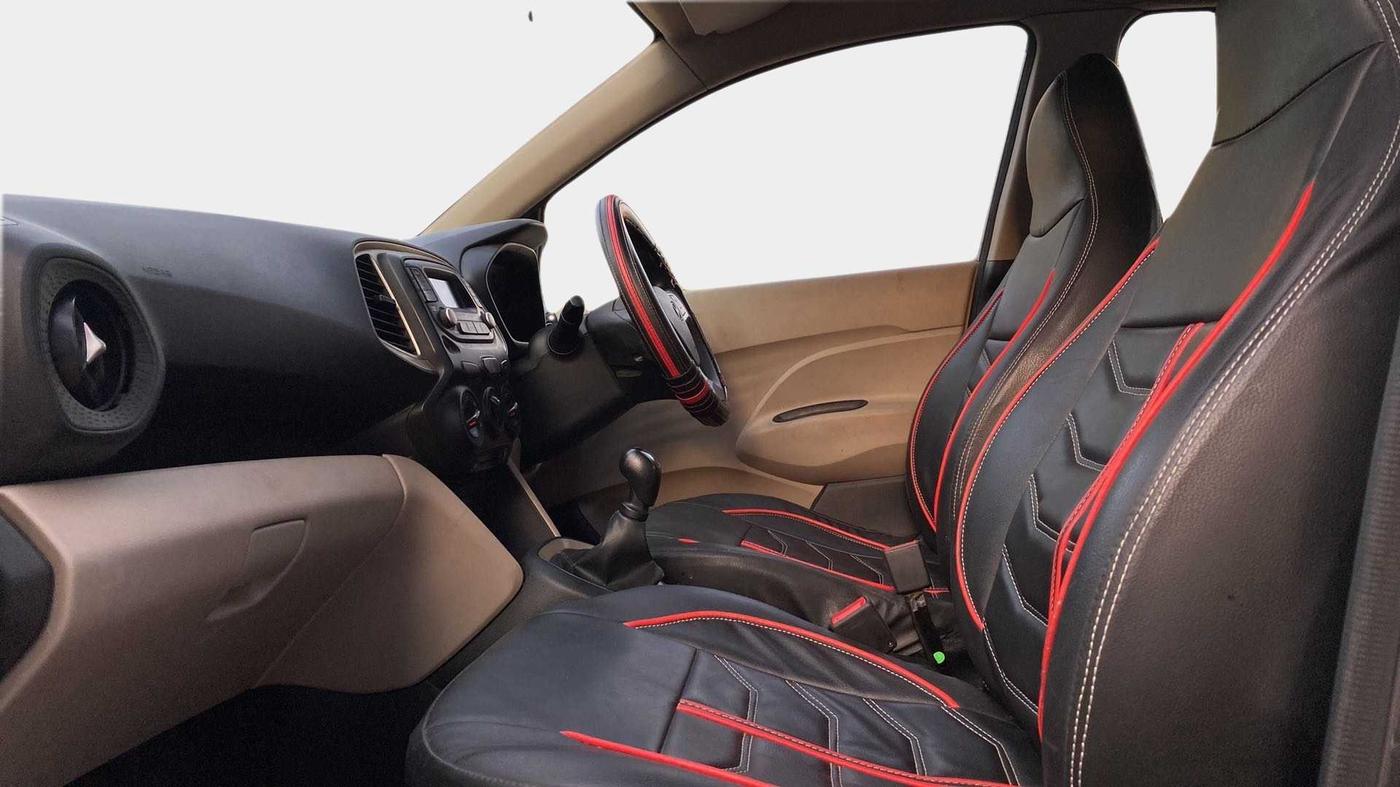 2022 Hyundai NEW SANTRO MAGNA, Petrol, Manual, 32,757 km, Right Side Front Door Cabin