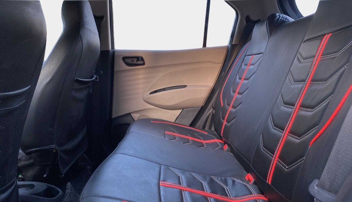 2022 Hyundai NEW SANTRO MAGNA, Petrol, Manual, 32,757 km, Right Side Rear Door Cabin
