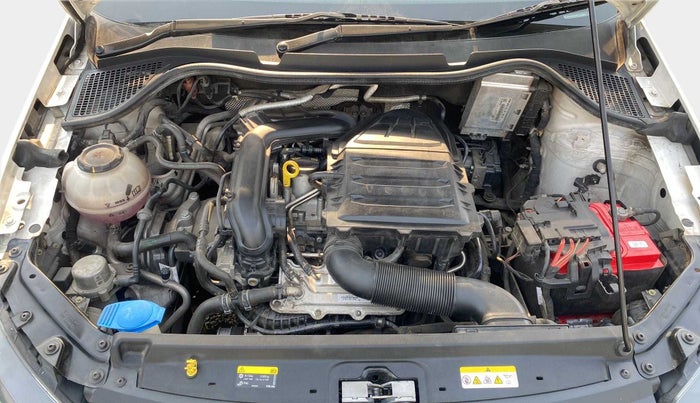 2021 Volkswagen Polo HIGHLINE PLUS 1.0, Petrol, Manual, 44,131 km, Open Bonet