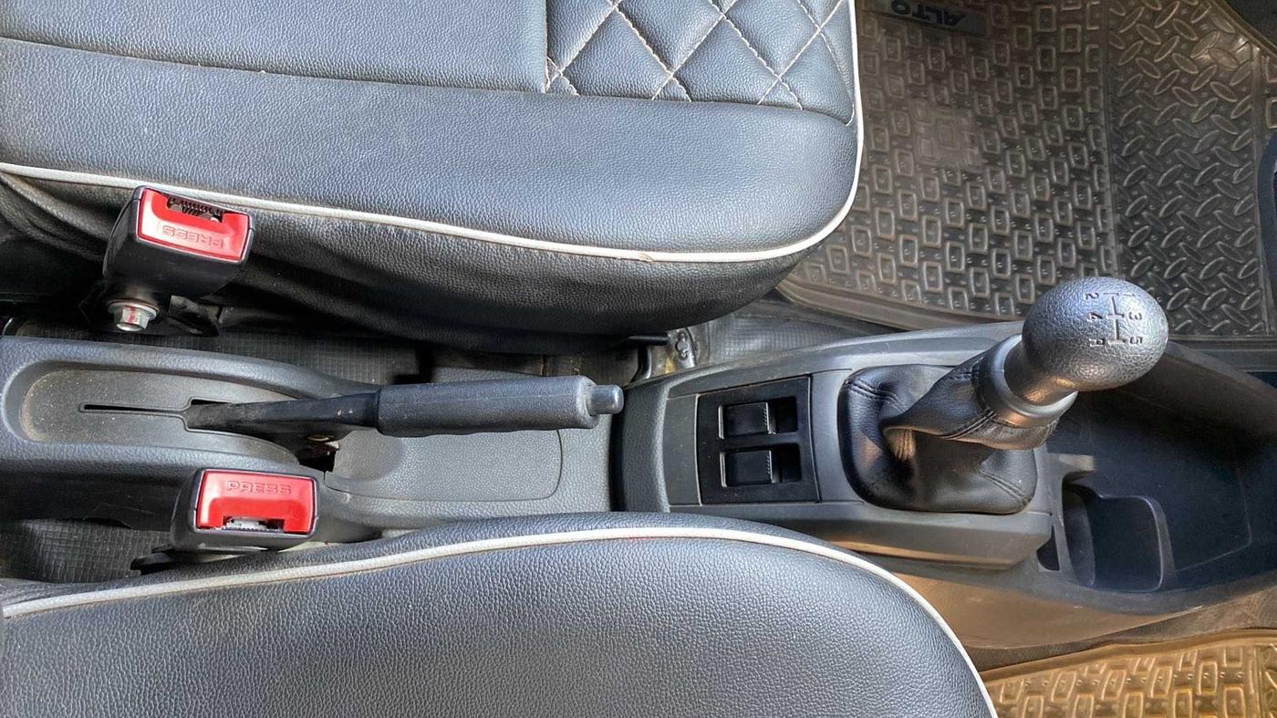 2017 Maruti Alto 800 LXI, Petrol, Manual, 34,461 km, Gear Lever