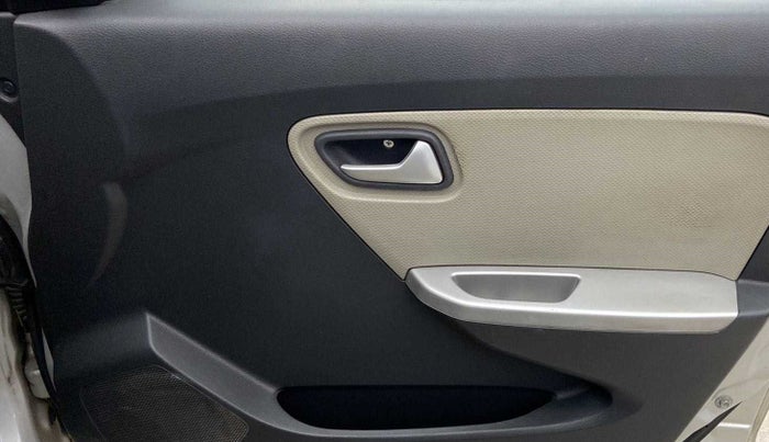 2017 Maruti Alto K10 VXI, Petrol, Manual, 20,217 km, Driver Side Door Panels Control