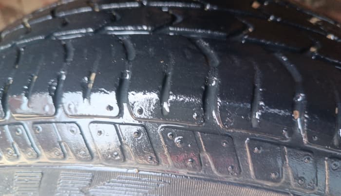 2016 Maruti Alto K10 VXI AMT, Petrol, Automatic, 26,705 km, Right Front Tyre Tread