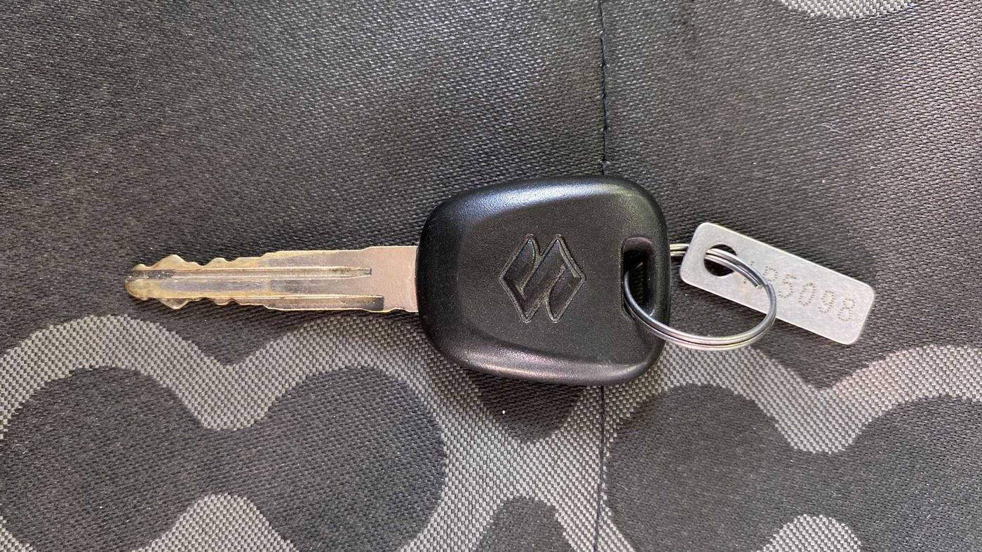 2015 Maruti Alto 800 LXI, Petrol, Manual, 26,074 km, Key Close Up