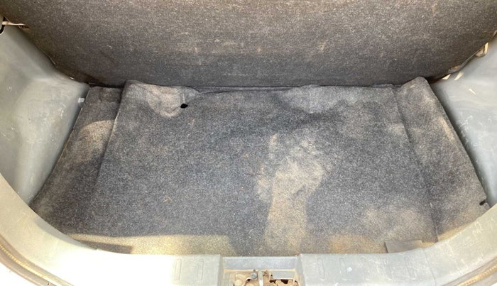 2015 Maruti Alto 800 LXI, Petrol, Manual, 26,074 km, Boot Inside