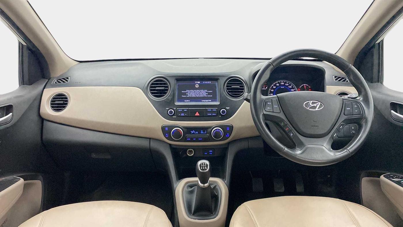 2017 Hyundai Grand i10 ASTA 1.2 KAPPA VTVT, Petrol, Manual, 62,980 km, Dashboard