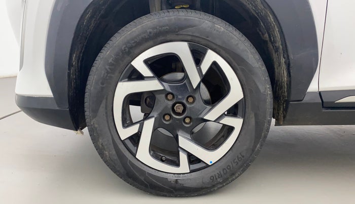 2021 Nissan MAGNITE XV PREMIUM, Petrol, Manual, 24,699 km, Left Front Wheel