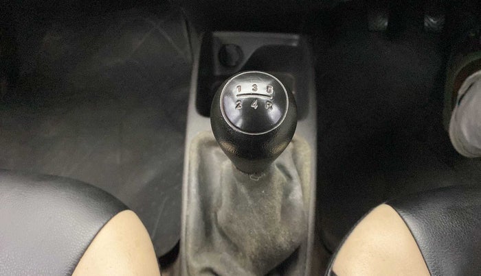 2014 Hyundai Eon ERA +, Petrol, Manual, 50,516 km, Gear Lever