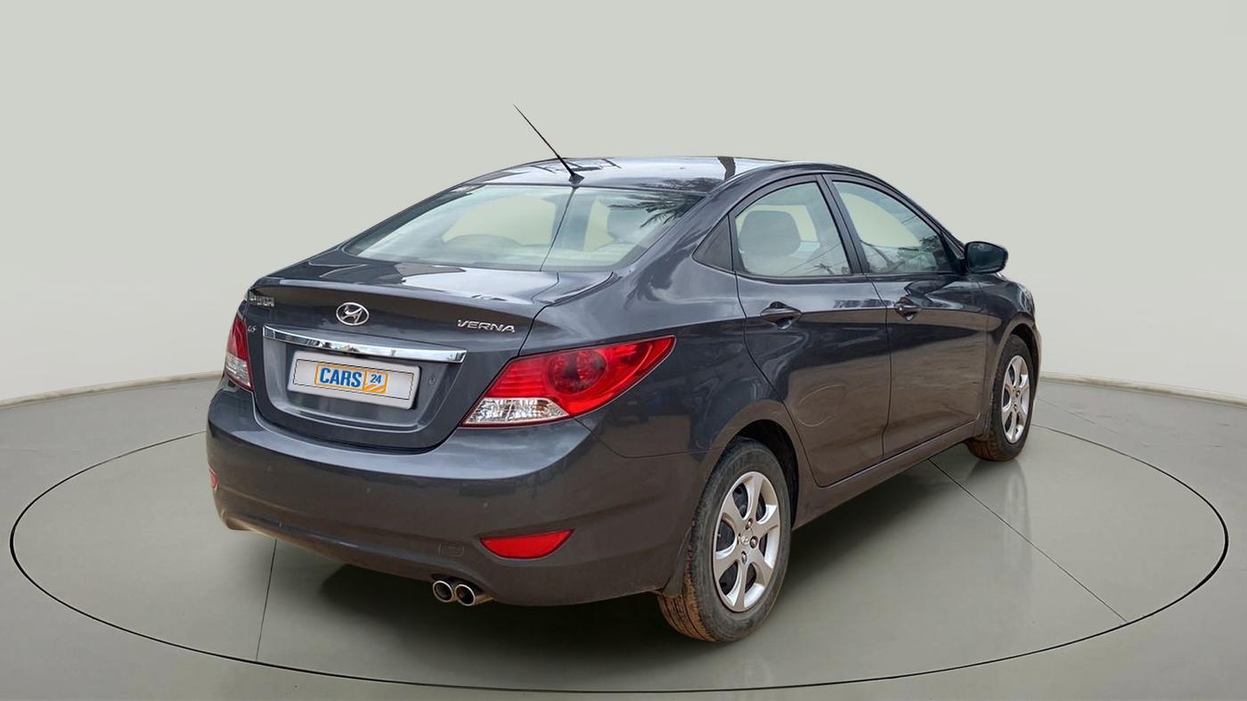 2013 Hyundai Verna FLUIDIC 1.6 VTVT EX, Petrol, Manual, 64,318 km, Right Back Diagonal