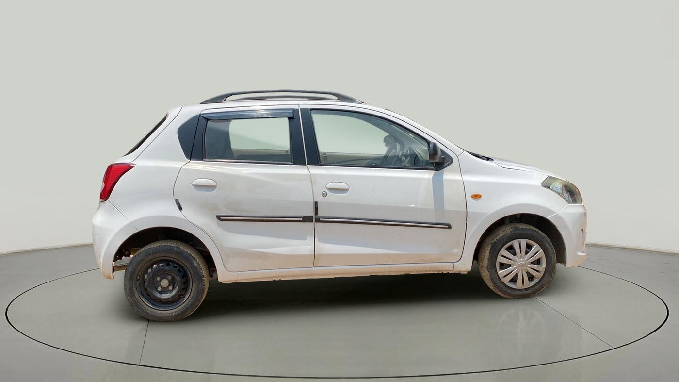2014 Datsun Go T, Petrol, Manual, 56,095 km, Right Side View