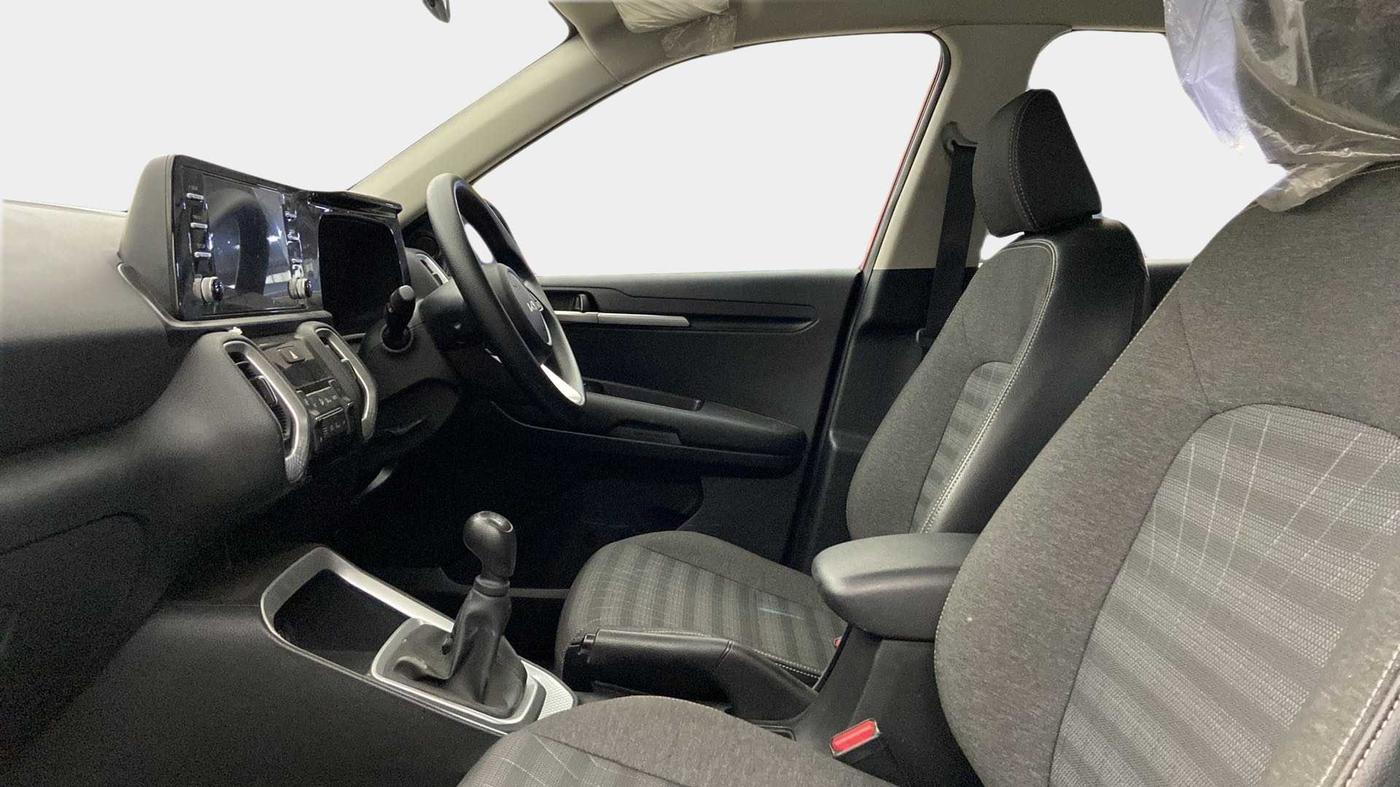 2022 KIA SONET HTK PLUS 1.2, Petrol, Manual, 12,265 km, Right Side Front Door Cabin