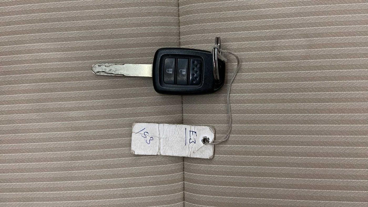 2019 Honda Amaze 1.2L I-VTEC S, Petrol, Manual, 54,392 km, Key Close Up