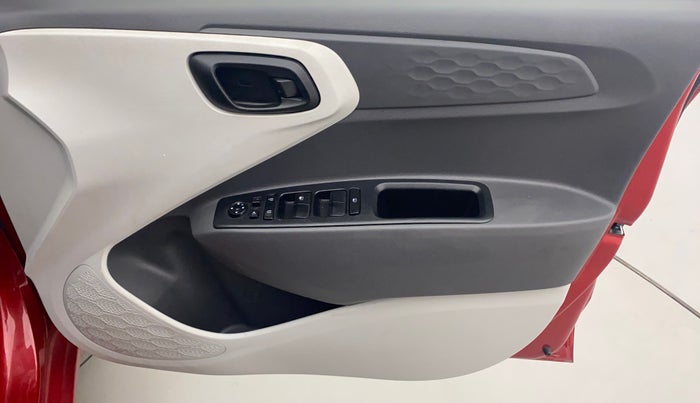 2020 Hyundai GRAND I10 NIOS MAGNA AMT 1.2 KAPPA VTVT, Petrol, Automatic, 35,416 km, Driver Side Door Panels Control