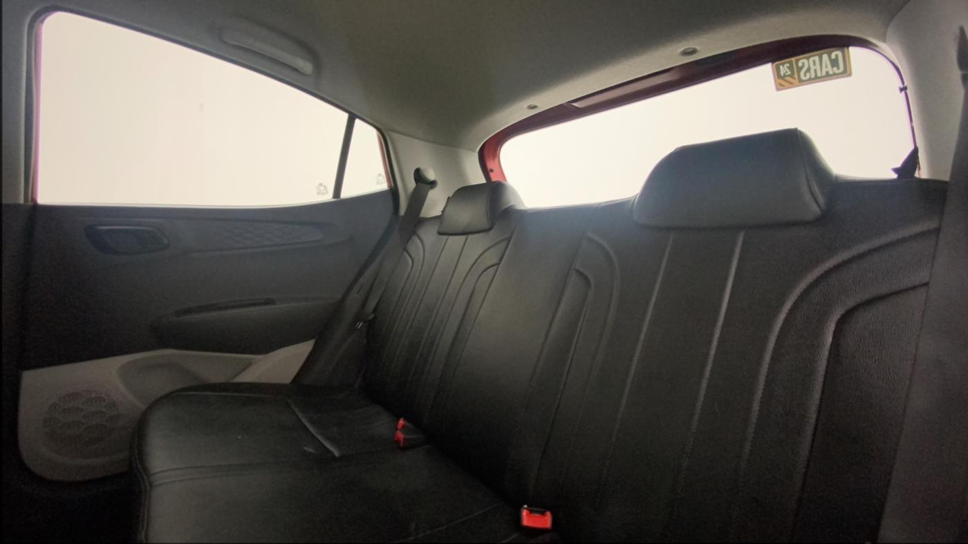 2020 Hyundai GRAND I10 NIOS MAGNA AMT 1.2 KAPPA VTVT, Petrol, Automatic, 35,416 km, Right Side Rear Door Cabin
