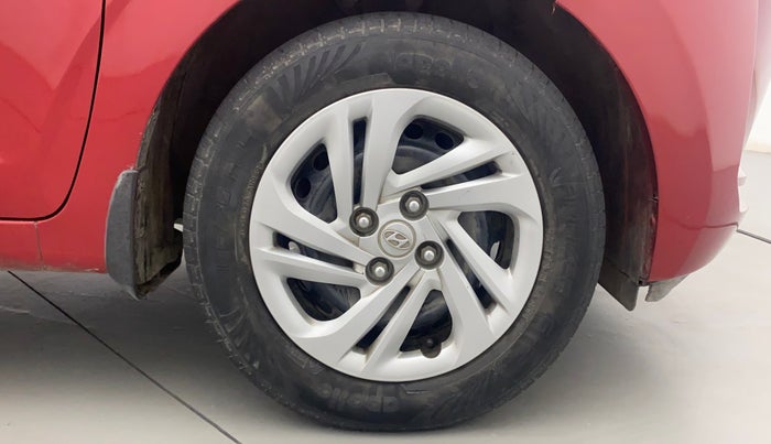 2020 Hyundai GRAND I10 NIOS MAGNA AMT 1.2 KAPPA VTVT, Petrol, Automatic, 35,416 km, Right Front Wheel