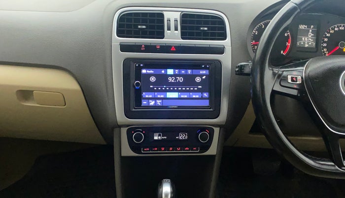 2015 Volkswagen Vento HIGHLINE PETROL AT, Petrol, Automatic, 91,615 km, Air Conditioner