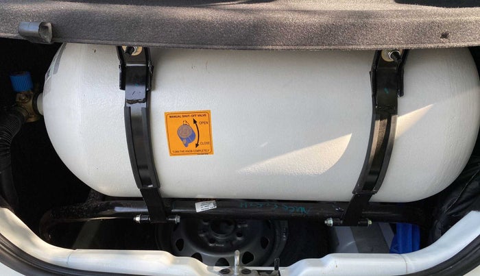 2023 Tata Tiago XT CNG, CNG, Manual, 11,522 km, Boot Inside