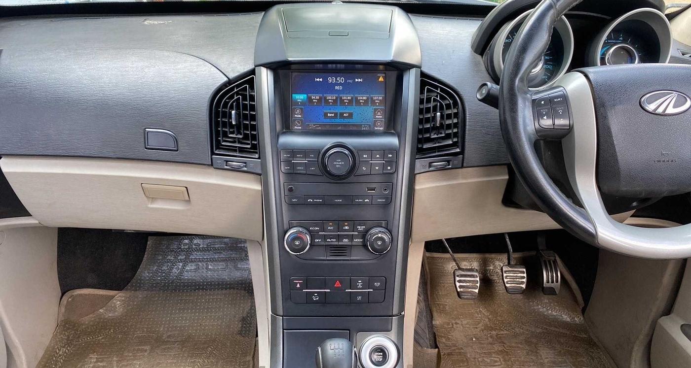 2015 Mahindra XUV500 W10, Diesel, Manual, 86,741 km, Air Conditioner