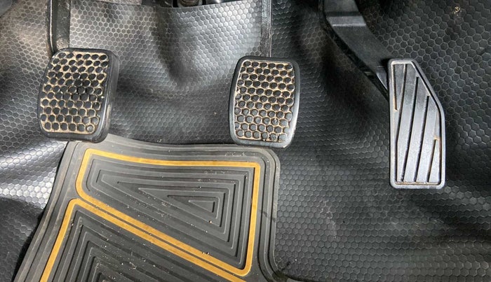 2018 Maruti Alto K10 VXI, Petrol, Manual, 67,816 km, Pedals