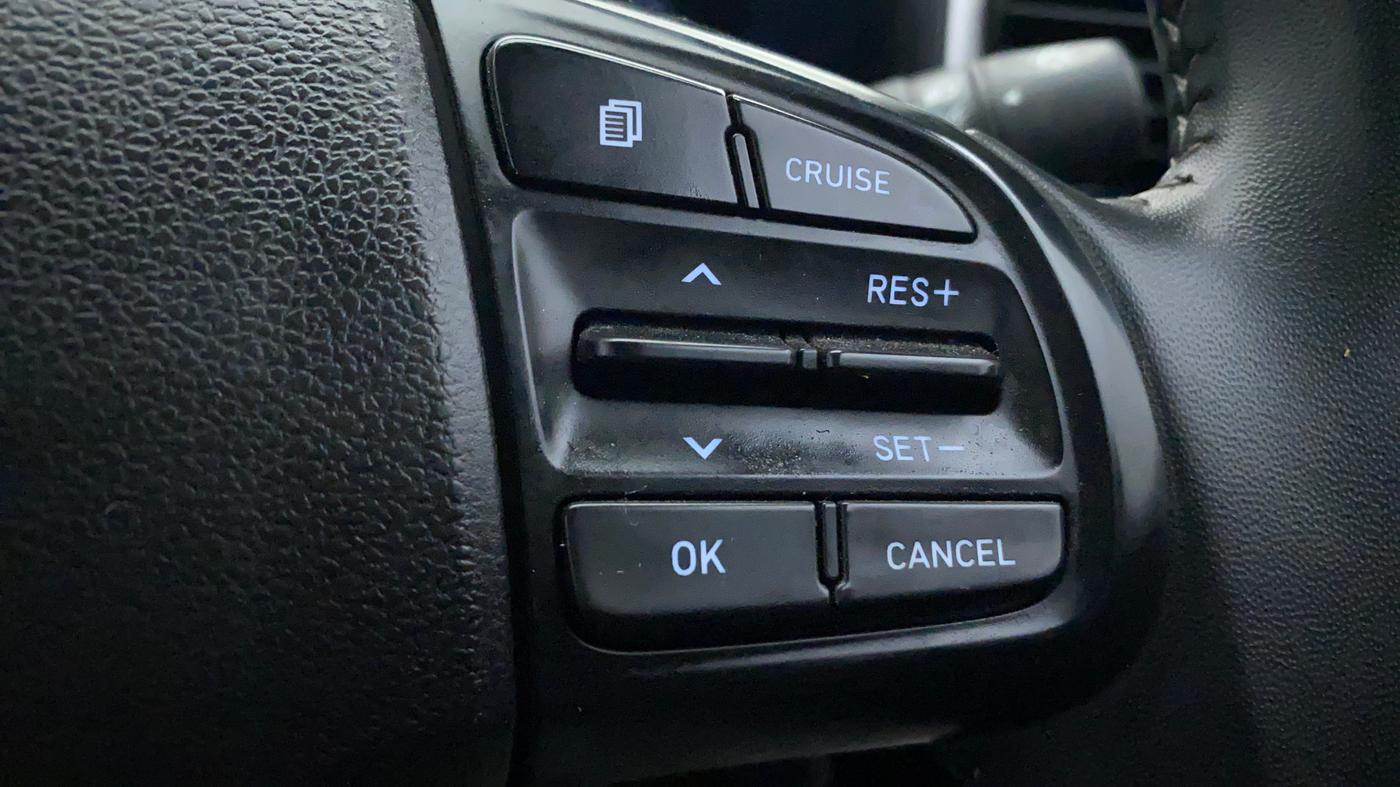 2021 Hyundai VENUE SX 1.0 TURBO, Petrol, Manual, 39,165 km, Adaptive Cruise Control