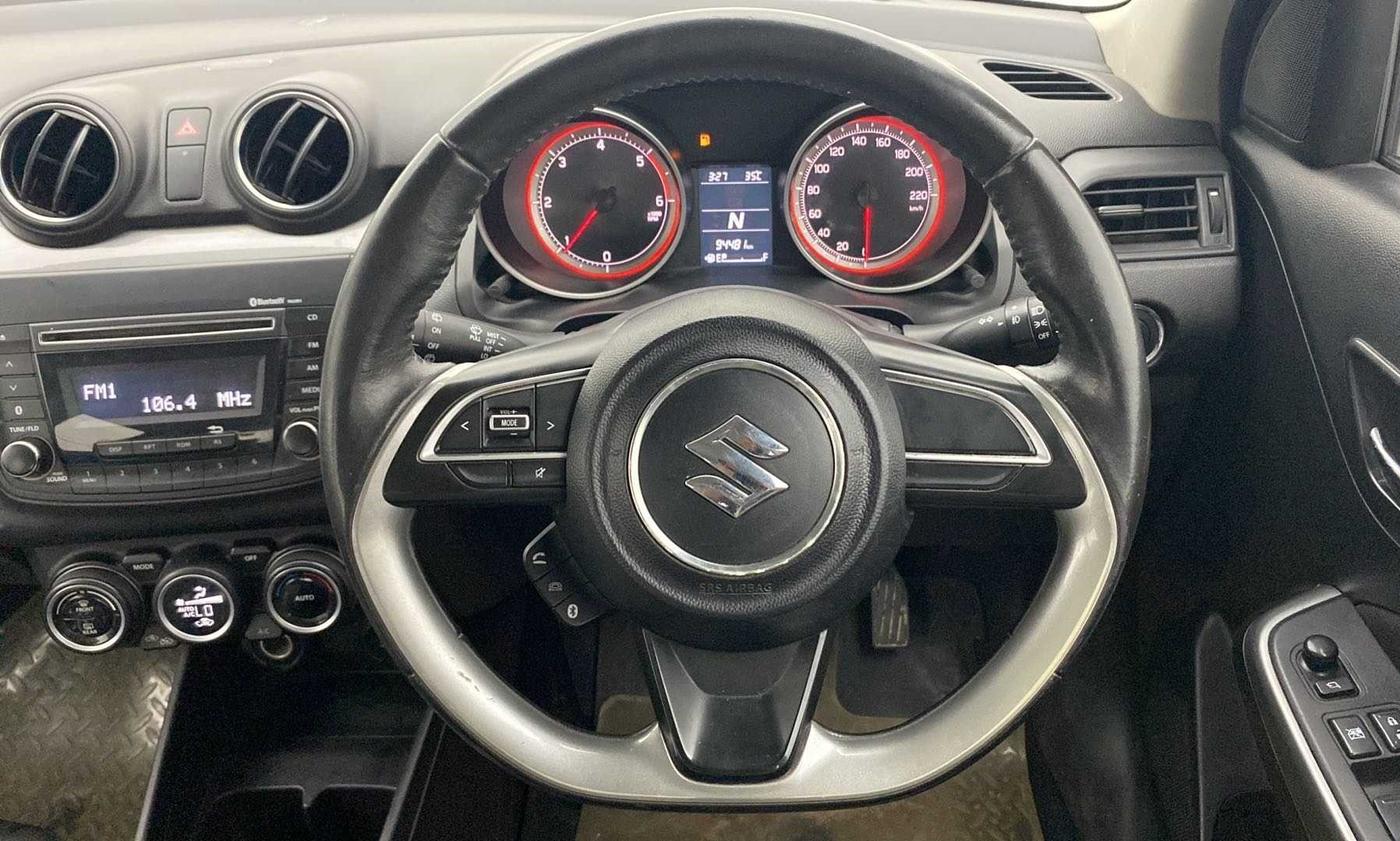 2018 Maruti Swift ZDI AMT, CNG, Automatic, 94,745 km, Steering Wheel Close Up