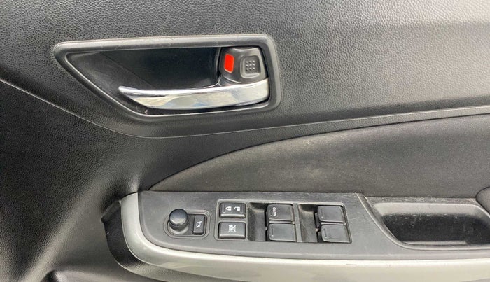 2018 Maruti Swift ZDI AMT, Diesel, Automatic, 94,745 km, Driver Side Door Panels Control