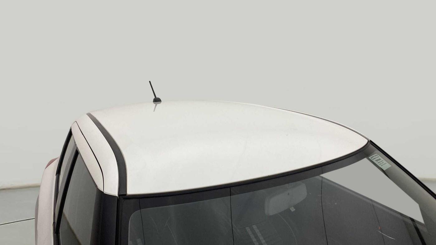 2018 Maruti Swift ZDI AMT, CNG, Automatic, 94,745 km, Roof