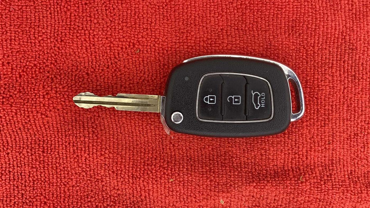 2019 Hyundai Elite i20 SPORTZ PLUS 1.2, Petrol, Manual, 32,047 km, Key Close Up