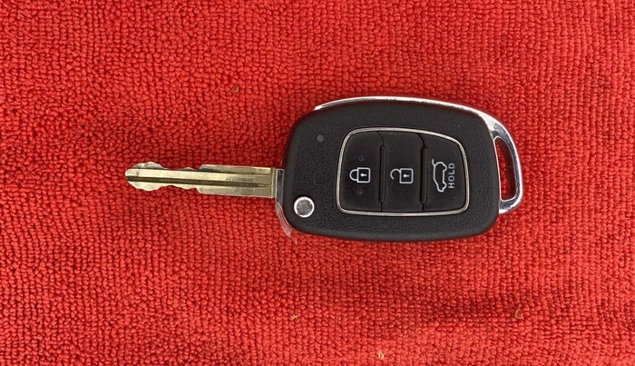 2019 Hyundai Elite i20 SPORTZ PLUS 1.2, Petrol, Manual, 32,047 km, Key Close Up