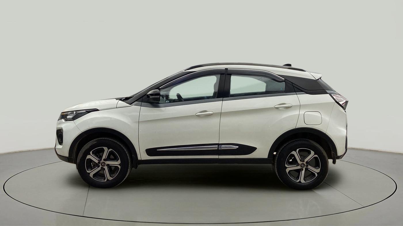 2022 Tata NEXON XZ PLUS PETROL SUNROOF, Petrol, Manual, 43,169 km, Left Side