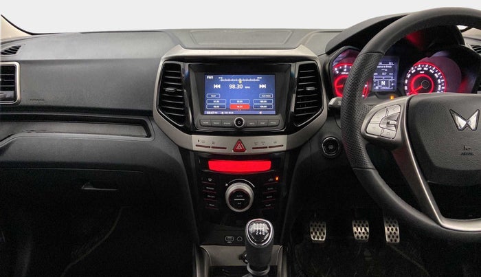 2023 Mahindra XUV300 W8 (O) 1.2 PETROL, Petrol, Manual, 12,497 km, Air Conditioner