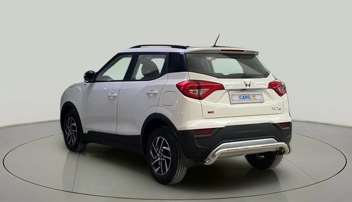 2023 Mahindra XUV300 W8 (O) 1.2 PETROL, Petrol, Manual, 12,497 km, Left Back Diagonal