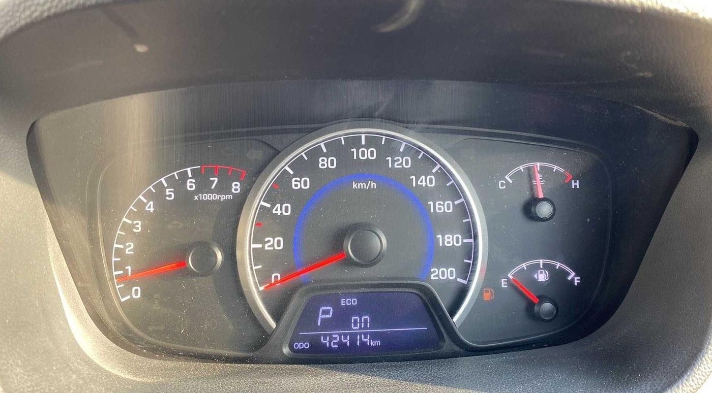 2018 Hyundai Grand i10 SPORTZ AT 1.2 KAPPA VTVT, Petrol, Automatic, 42,364 km, Odometer Image