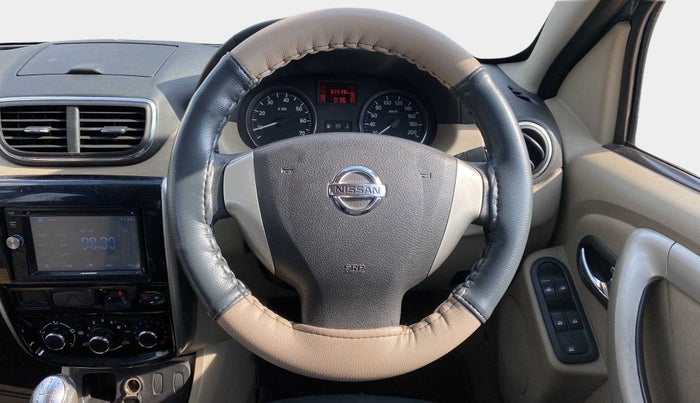 2015 Nissan Terrano XL (P), Petrol, Manual, 62,623 km, Steering Wheel Close Up