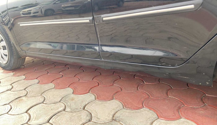 2019 Hyundai Verna 1.4 EX PETROL, Petrol, Manual, 25,667 km, Left running board - Minor scratches