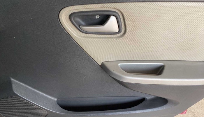 2019 Maruti Alto K10 VXI, Petrol, Manual, 47,066 km, Driver Side Door Panels Control
