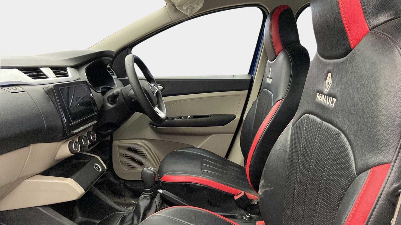 2020 Renault TRIBER RXZ AMT, Petrol, Automatic, 14,217 km, Right Side Front Door Cabin