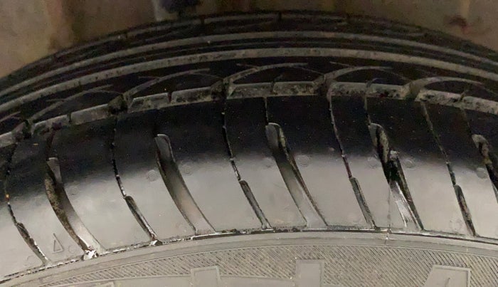 2018 Tata TIGOR XM PETROL, Petrol, Manual, 39,280 km, Right Rear Tyre Tread