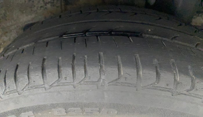 2014 Hyundai Elite i20 ASTA 1.2, Petrol, Manual, 86,362 km, Left Rear Tyre Tread