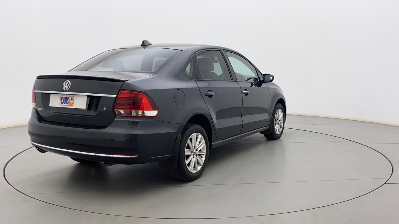 2016 Volkswagen Vento HIGHLINE 1.6 MPI, Petrol, Manual, 90,514 km, Right Back Diagonal