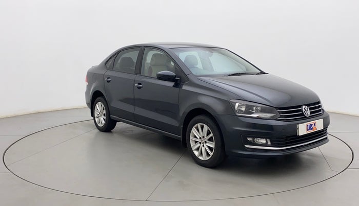 2016 Volkswagen Vento HIGHLINE 1.6 MPI, Petrol, Manual, 90,514 km, Right Front Diagonal