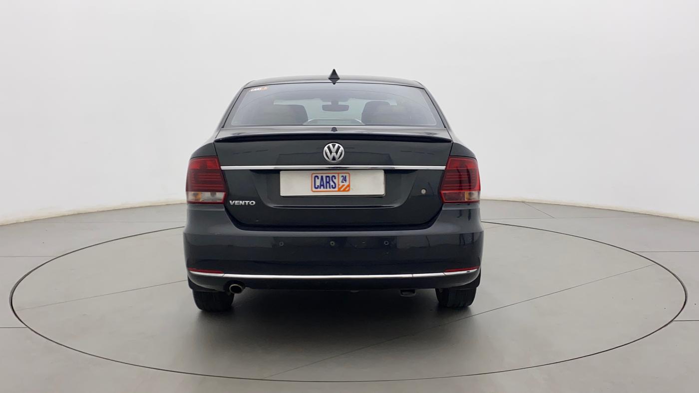 2016 Volkswagen Vento HIGHLINE 1.6 MPI, Petrol, Manual, 90,514 km, Back/Rear