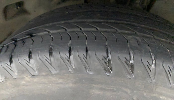 2022 Tata Safari XZA PLUS GOLD 6 S, Diesel, Automatic, 23,488 km, Left Front Tyre Tread