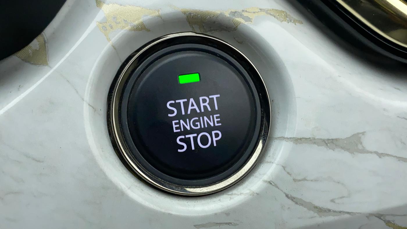 2022 Tata Safari XZA PLUS GOLD 6 S, Diesel, Automatic, 23,488 km, Keyless Start/ Stop Button