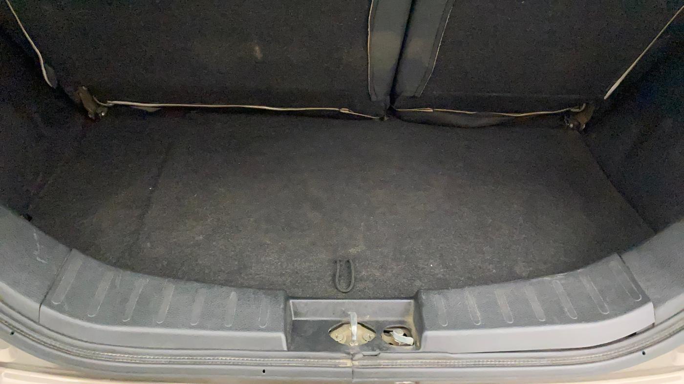 2013 Maruti Wagon R 1.0 VXI, Petrol, Manual, 1,11,586 km, Boot Inside