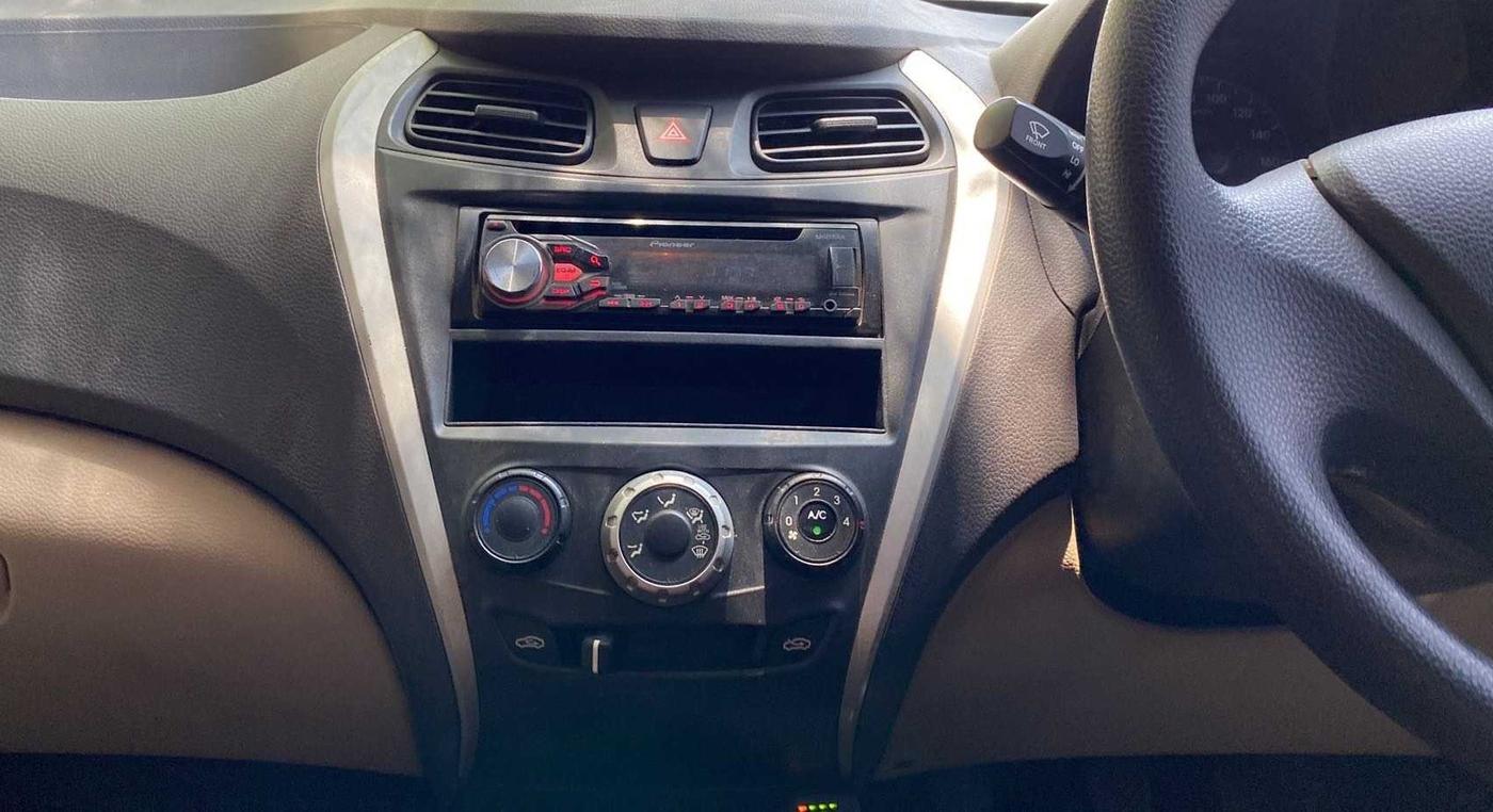2016 Hyundai Eon ERA +, CNG, Manual, 73,692 km, Air Conditioner