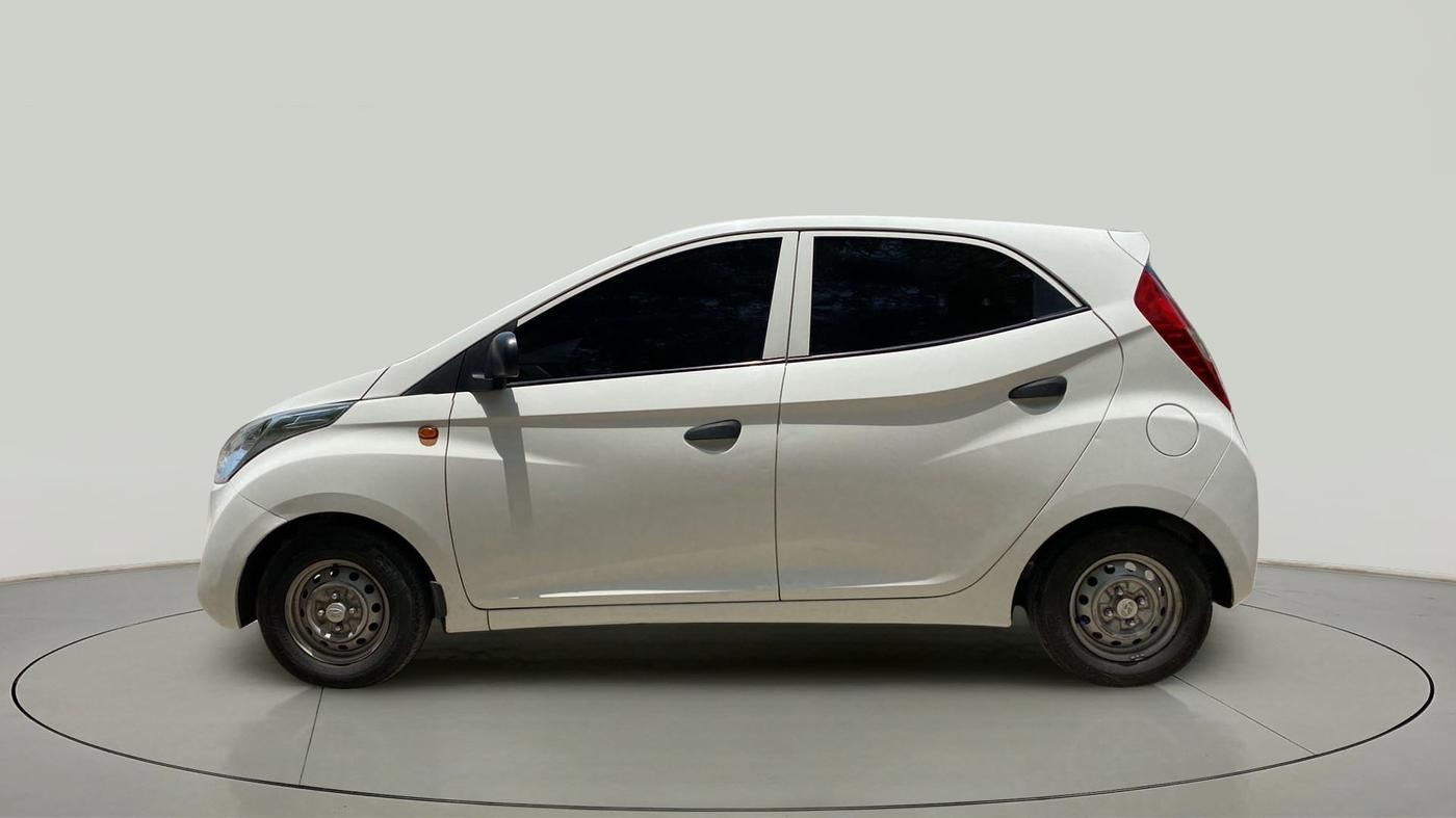 2016 Hyundai Eon ERA +, CNG, Manual, 73,692 km, Left Side